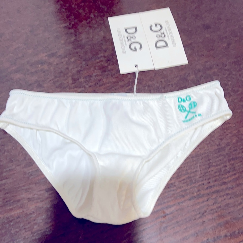 Underwear - Picture 2 of 7